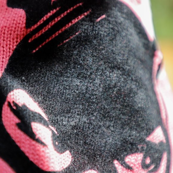 Divided Batgirl Sweater - Picture 5 of 6